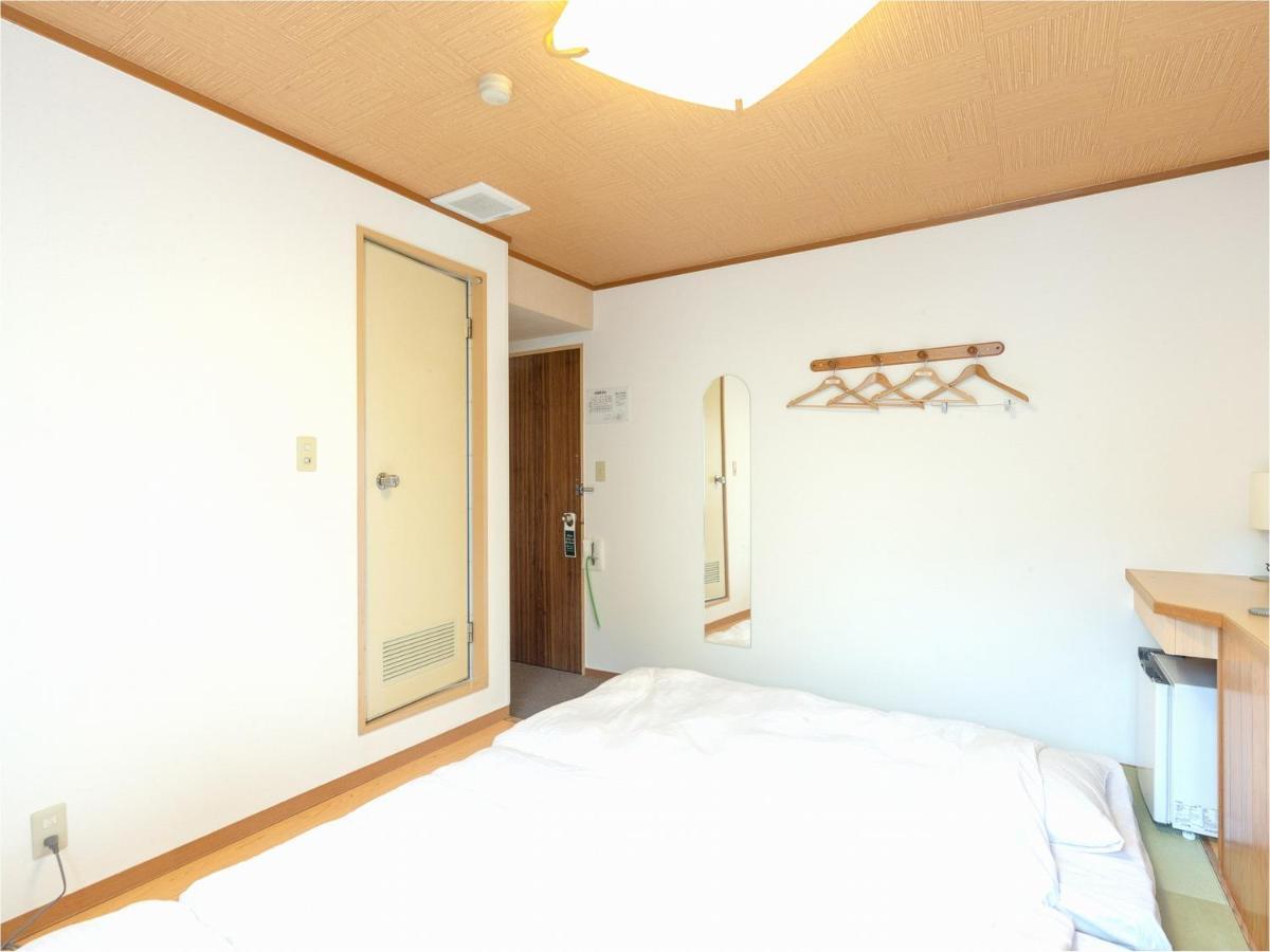 Business Hotel Yanagi Kitakyushu Kokura Ngoại thất bức ảnh